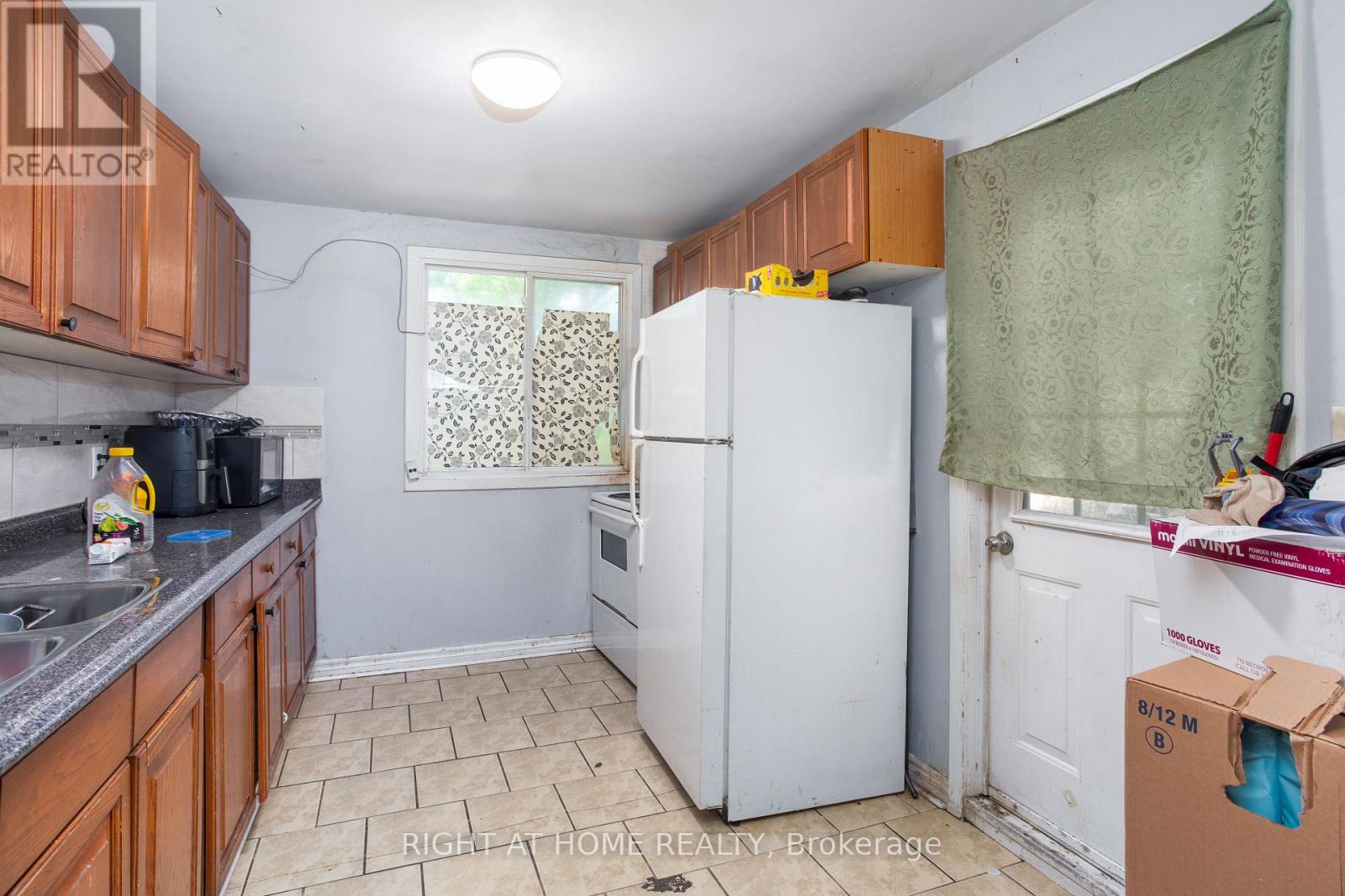 175-177 Wilson Street, Hamilton, Ontario L8R 1E3 - Photo 17 - X12586256