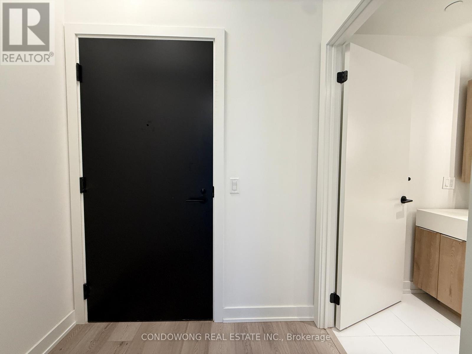 2806 - 127 Broadway Avenue, Toronto, Ontario  M4P 1V4 - Photo 2 - C12587652