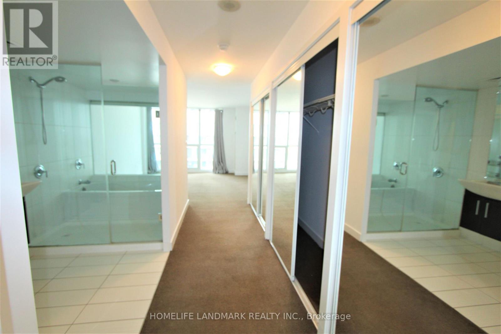 833 - 8 Telegram Mews, Toronto, Ontario M5V 3Z5 - Photo 17 - C12587654