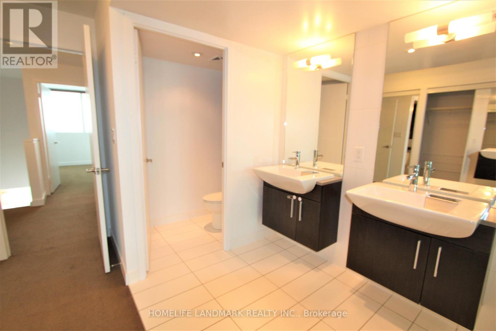 833 - 8 Telegram Mews, Toronto, Ontario M5V 3Z5 - Photo 18 - C12587654