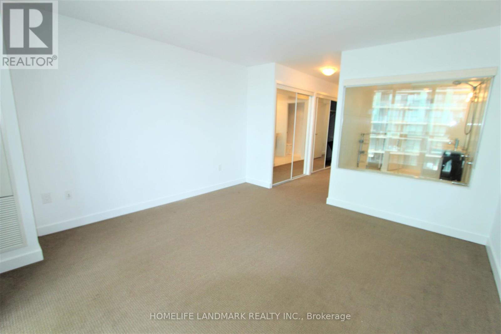 833 - 8 Telegram Mews, Toronto, Ontario M5V 3Z5 - Photo 20 - C12587654