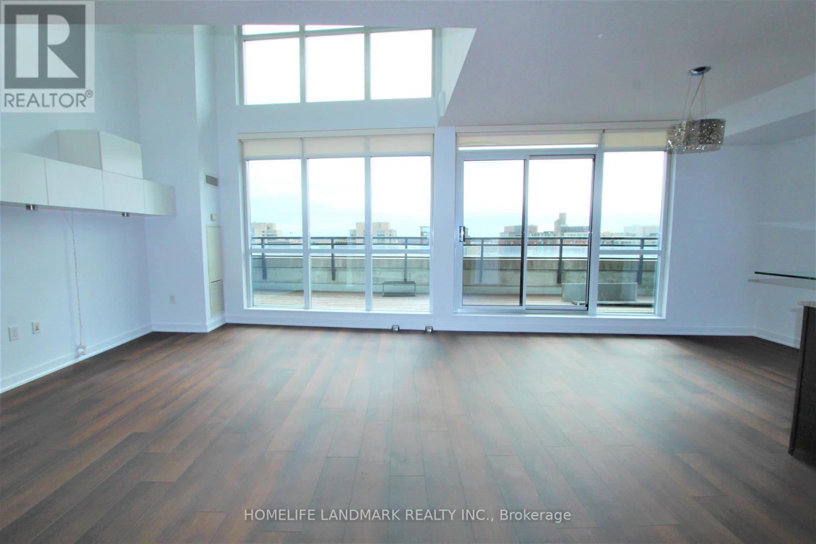 833 - 8 Telegram Mews, Toronto, Ontario M5V 3Z5 - Photo 9 - C12587654