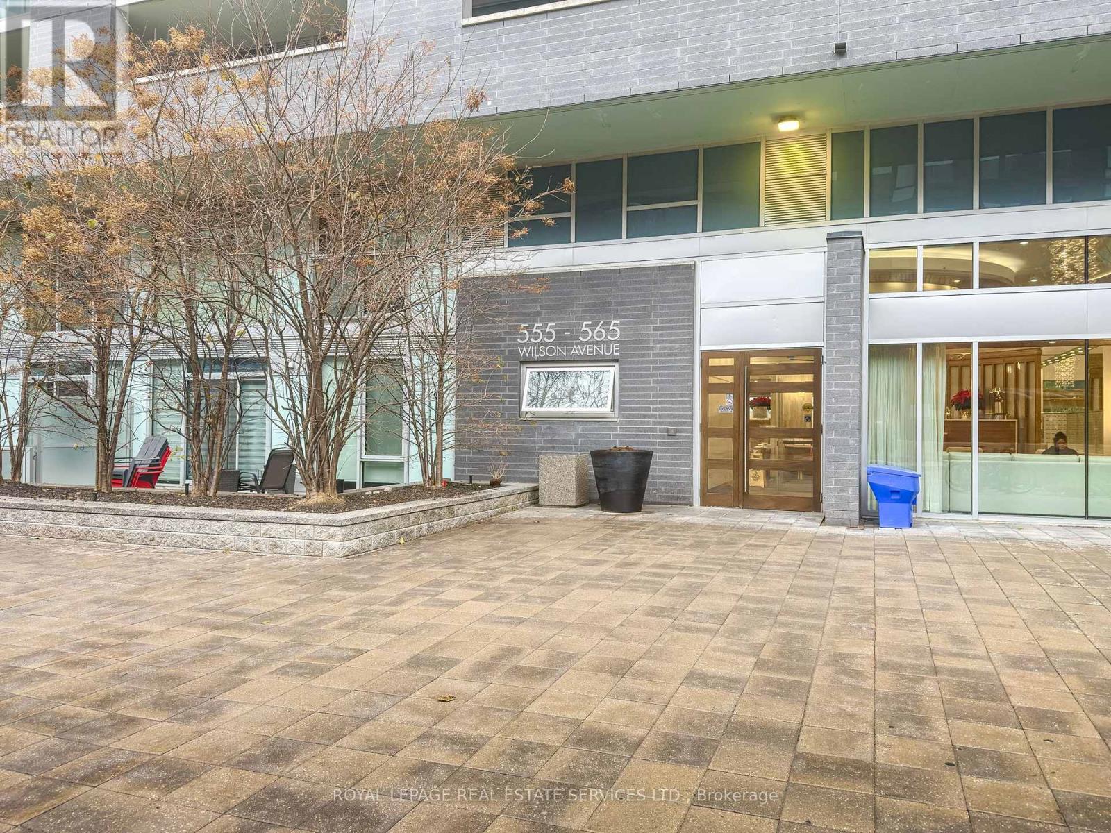 E406 - 555 Wilson Avenue, Toronto, Ontario M3H 0C5 - Photo 2 - C12587666