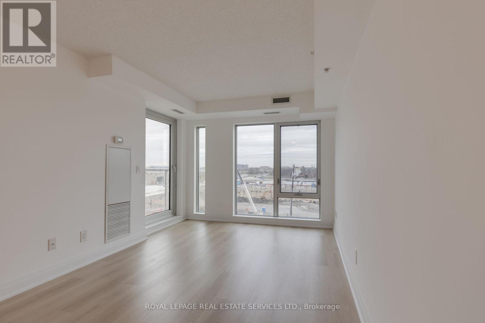 E406 - 555 Wilson Avenue, Toronto, Ontario M3H 0C5 - Photo 9 - C12587666