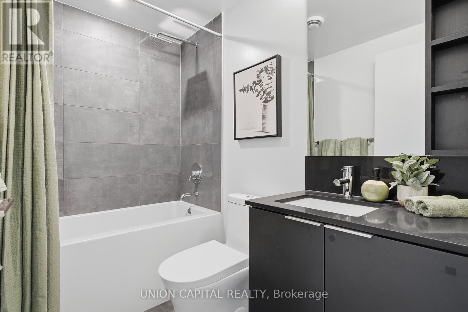 1509 - 8 Wellesley Street W, Toronto, Ontario M4Y 0J5 - Photo 11 - C12587702