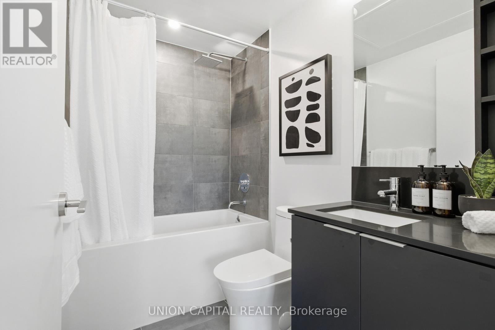 1509 - 8 Wellesley Street W, Toronto, Ontario M4Y 0J5 - Photo 16 - C12587702