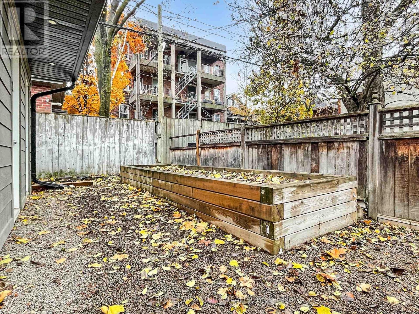 Lower - 344 Markham Street, Toronto, Ontario M6G 2K9 - Photo 22 - C12587710