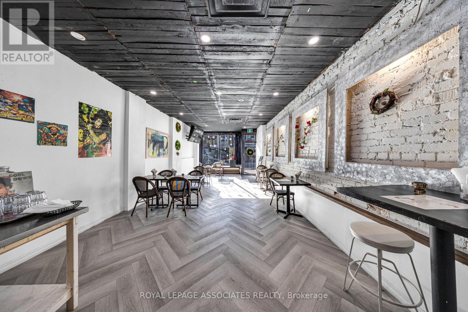 1532 Dundas Street W, Toronto, Ontario M6K 1T5 - Photo 6 - C12587712