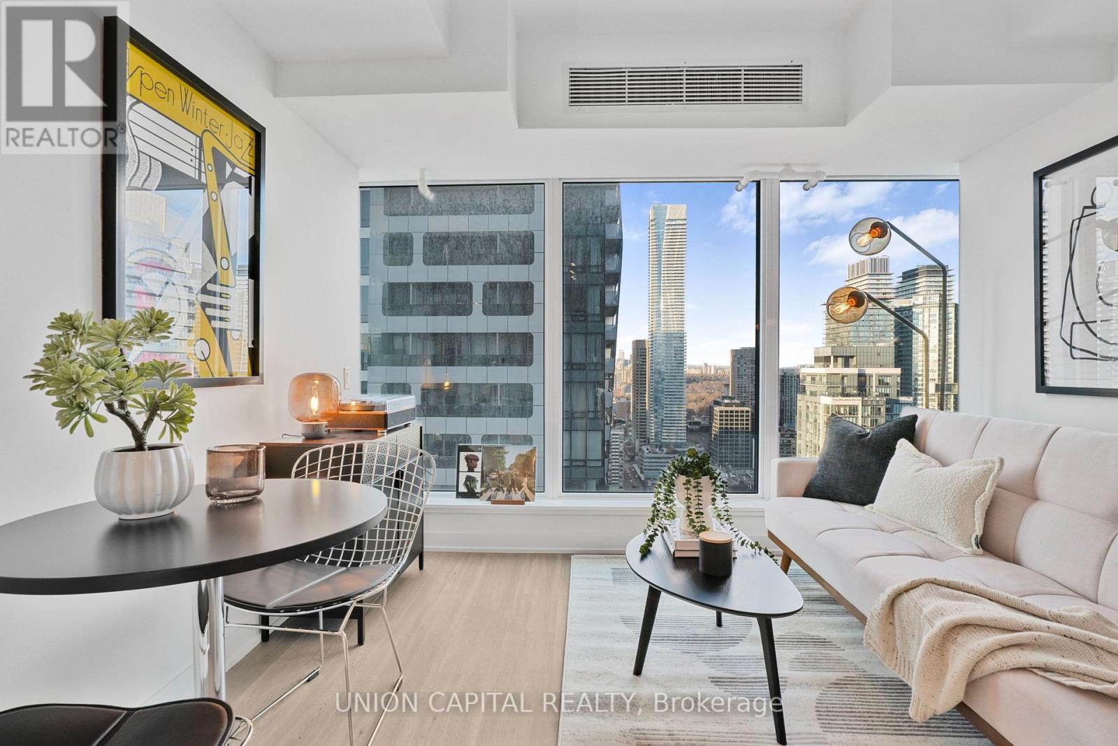 4308 - 8 Wellesley Street W, Toronto, Ontario M4Y 0J5 - Photo 3 - C12587720