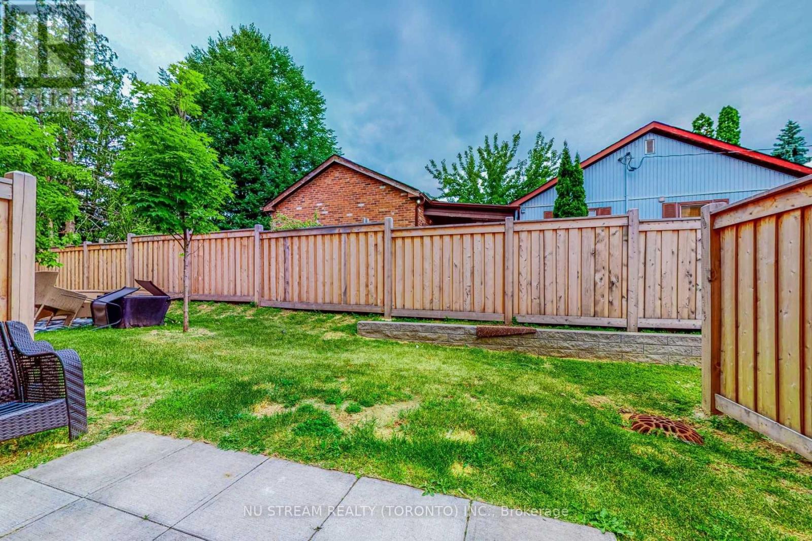 2 Sidaway Lane, Ajax, Ontario L1T 0P4 - Photo 14 - E12587660