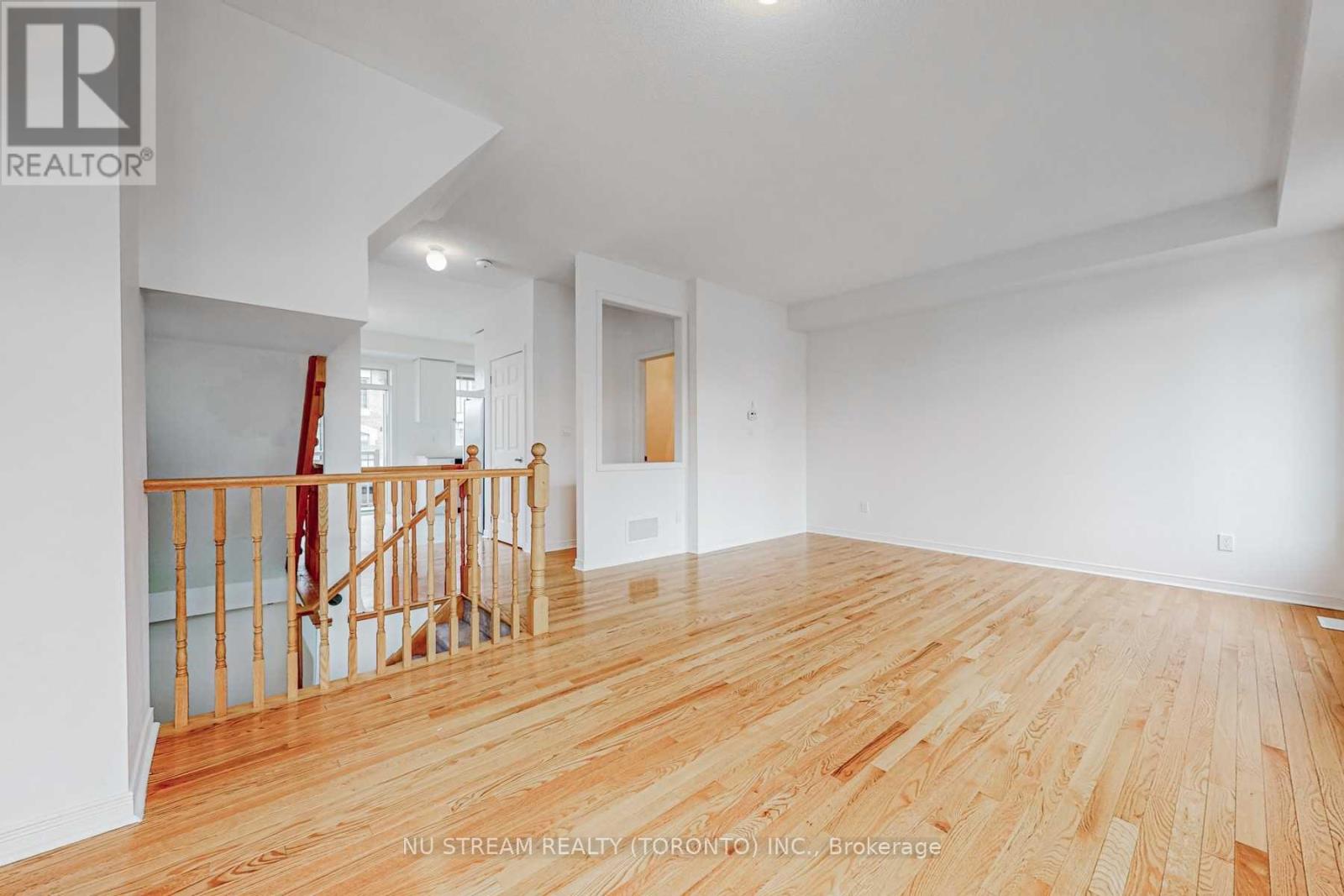 2 Sidaway Lane, Ajax, Ontario L1T 0P4 - Photo 7 - E12587660