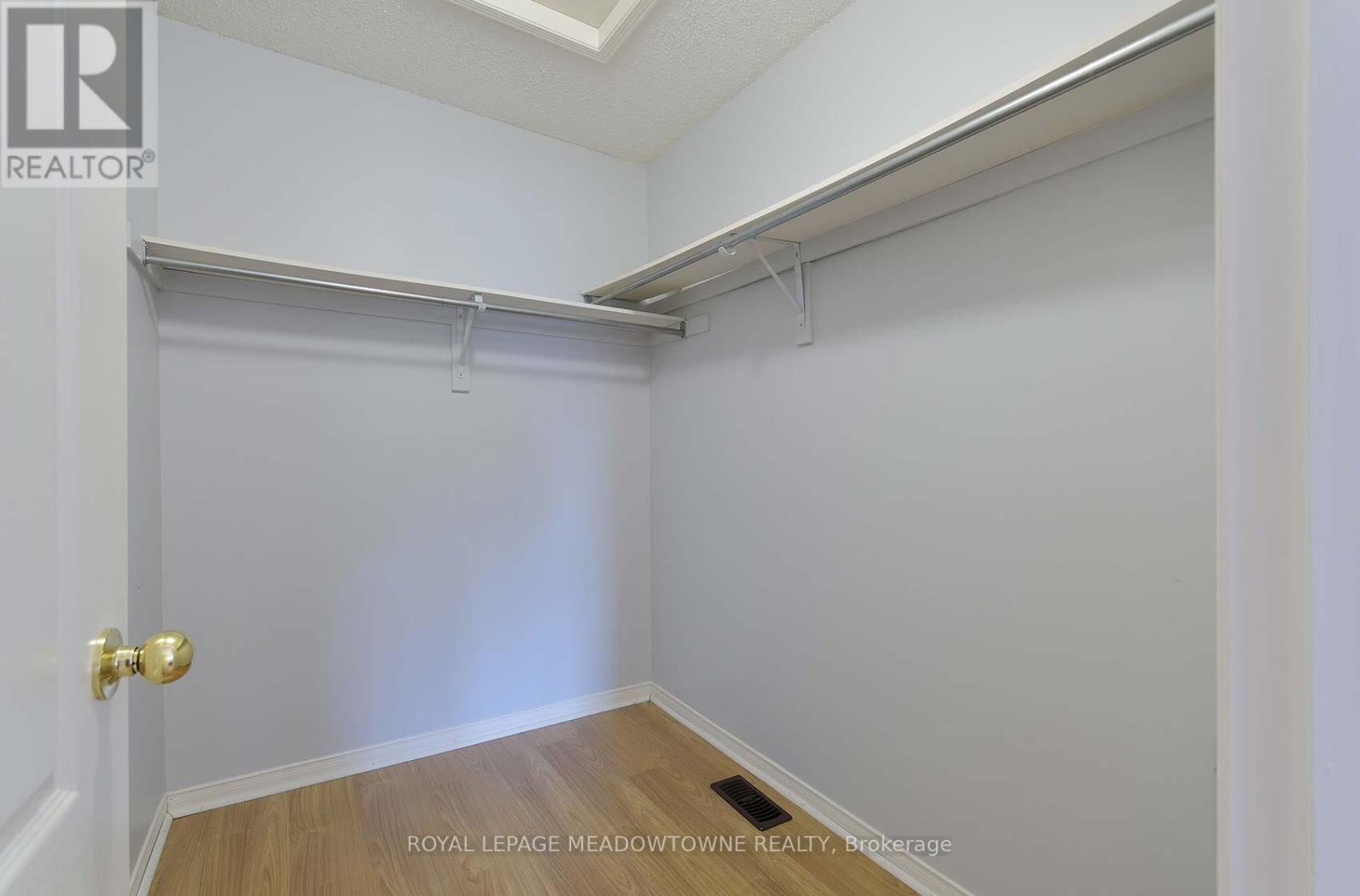 28 Norland Circle, Oshawa, Ontario L1L 0A6 - Photo 26 - E12587728