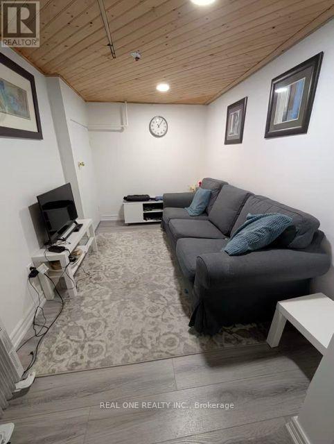 182 (Basment Only) Golden Avenue N, Markham, Ontario  L3S 4E4 - Photo 10 - N12587668