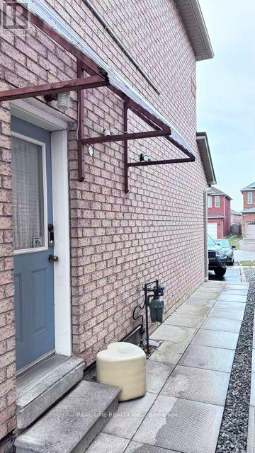 182 (Basment Only) Golden Avenue N, Markham, Ontario  L3S 4E4 - Photo 2 - N12587668