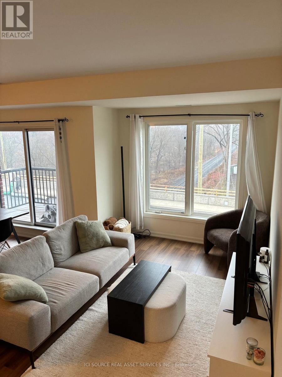 308 - 487 Queen Street, Newmarket, Ontario L3Y 2H3 - Photo 4 - N12587674