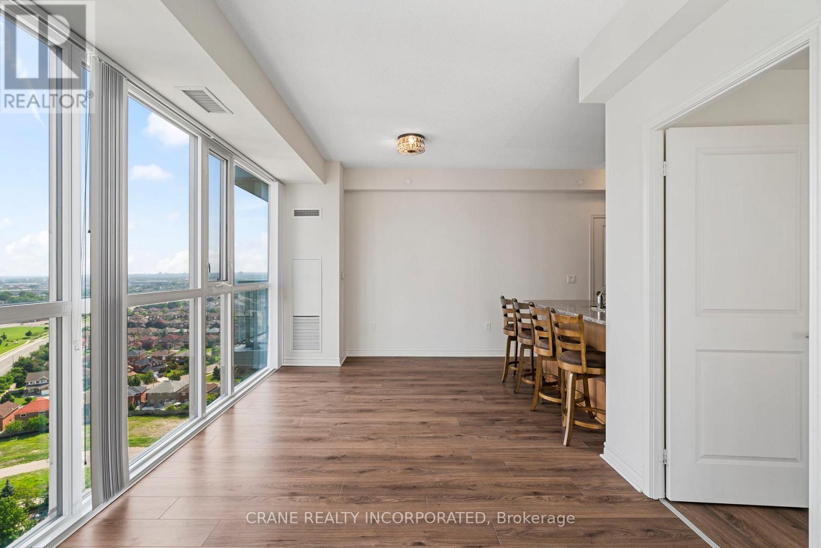 2106 - 349 Rathburn Road W, Mississauga, Ontario  L5B 0G9 - Photo 10 - W12587638