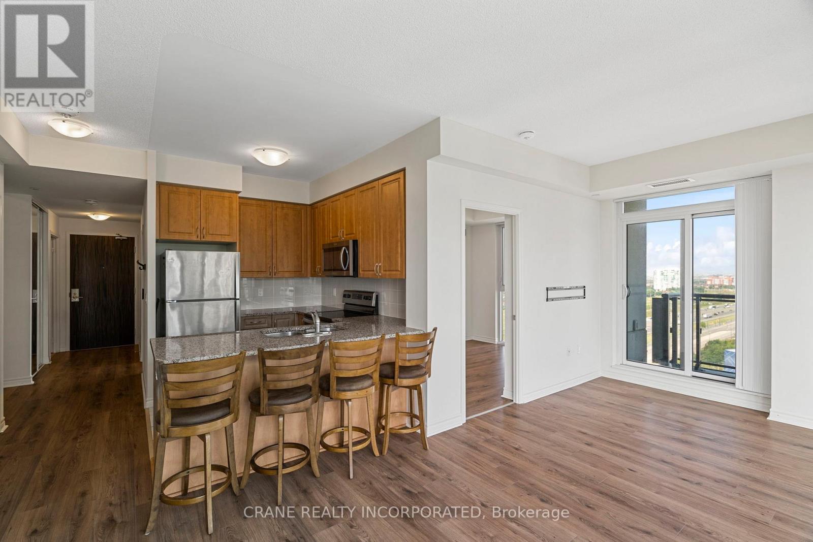 2106 - 349 Rathburn Road W, Mississauga, Ontario  L5B 0G9 - Photo 7 - W12587638