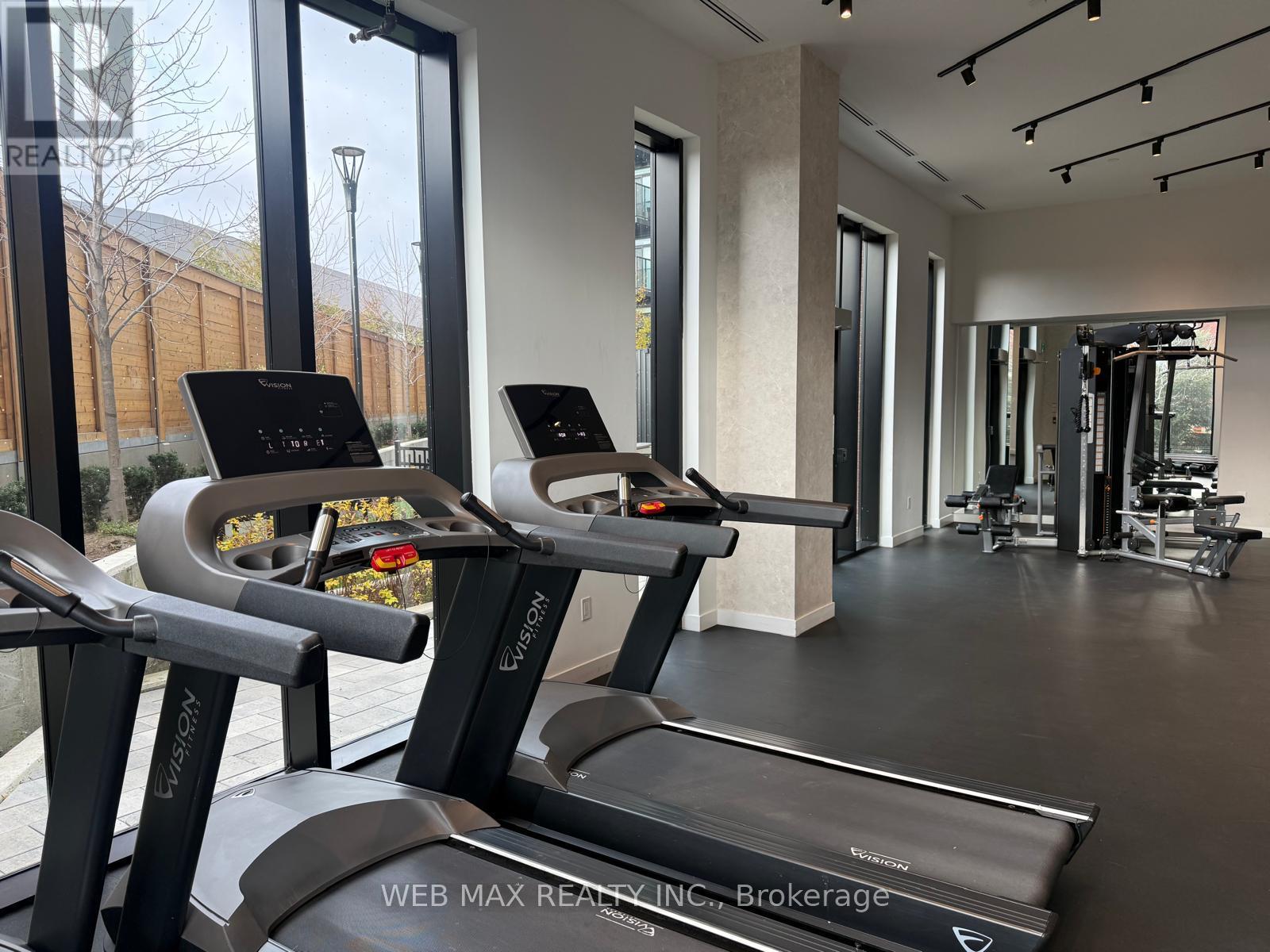 4 - 2300 St Clair Avenue W, Toronto, Ontario  M6N 0B3 - Photo 34 - W12587658