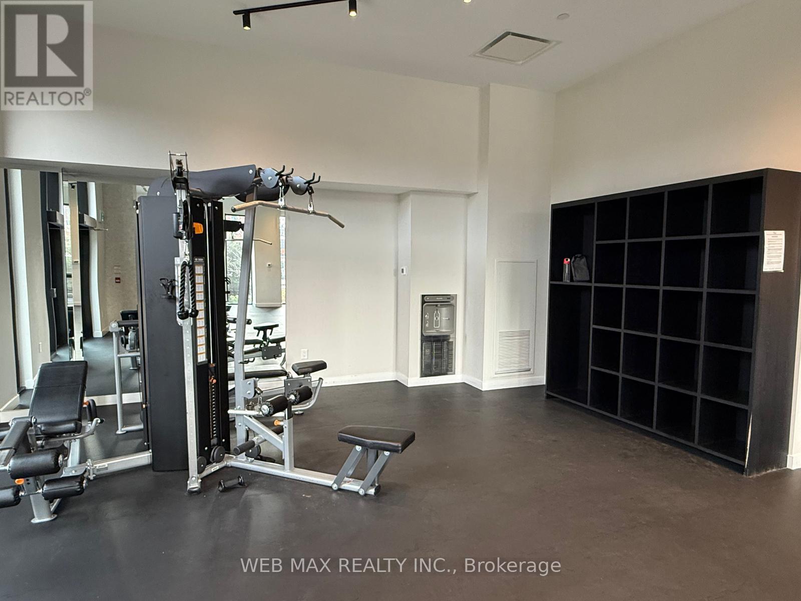 4 - 2300 St Clair Avenue W, Toronto, Ontario  M6N 0B3 - Photo 35 - W12587658