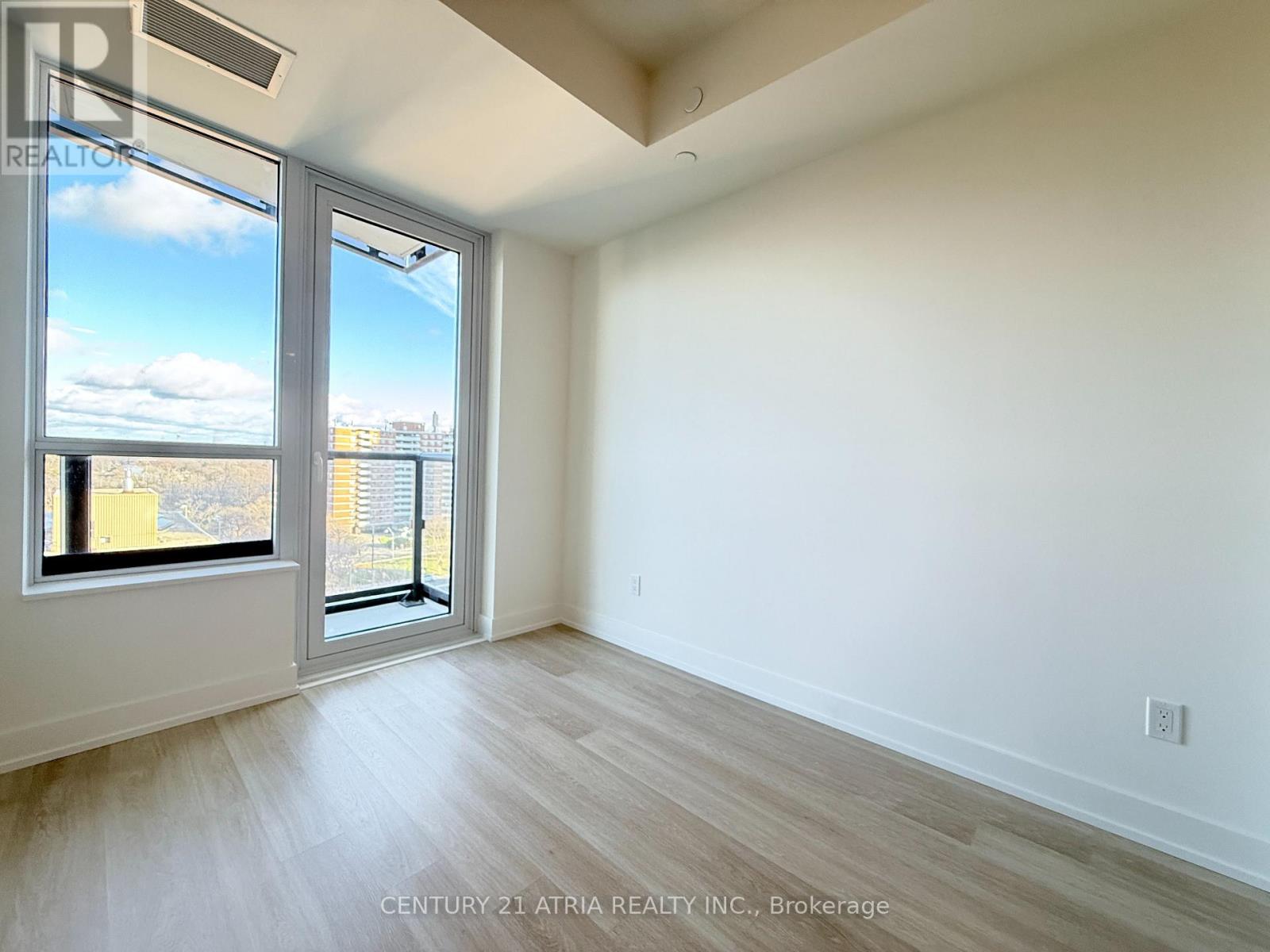 1003 - 60 Central Park Road Way, Toronto, Ontario  M9A 0E6 - Photo 10 - W12587682