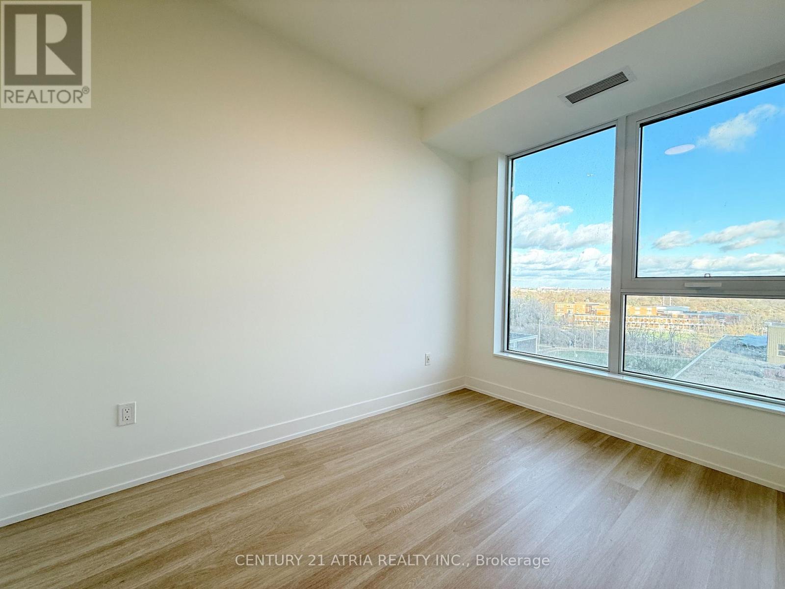 1003 - 60 Central Park Road Way, Toronto, Ontario  M9A 0E6 - Photo 15 - W12587682