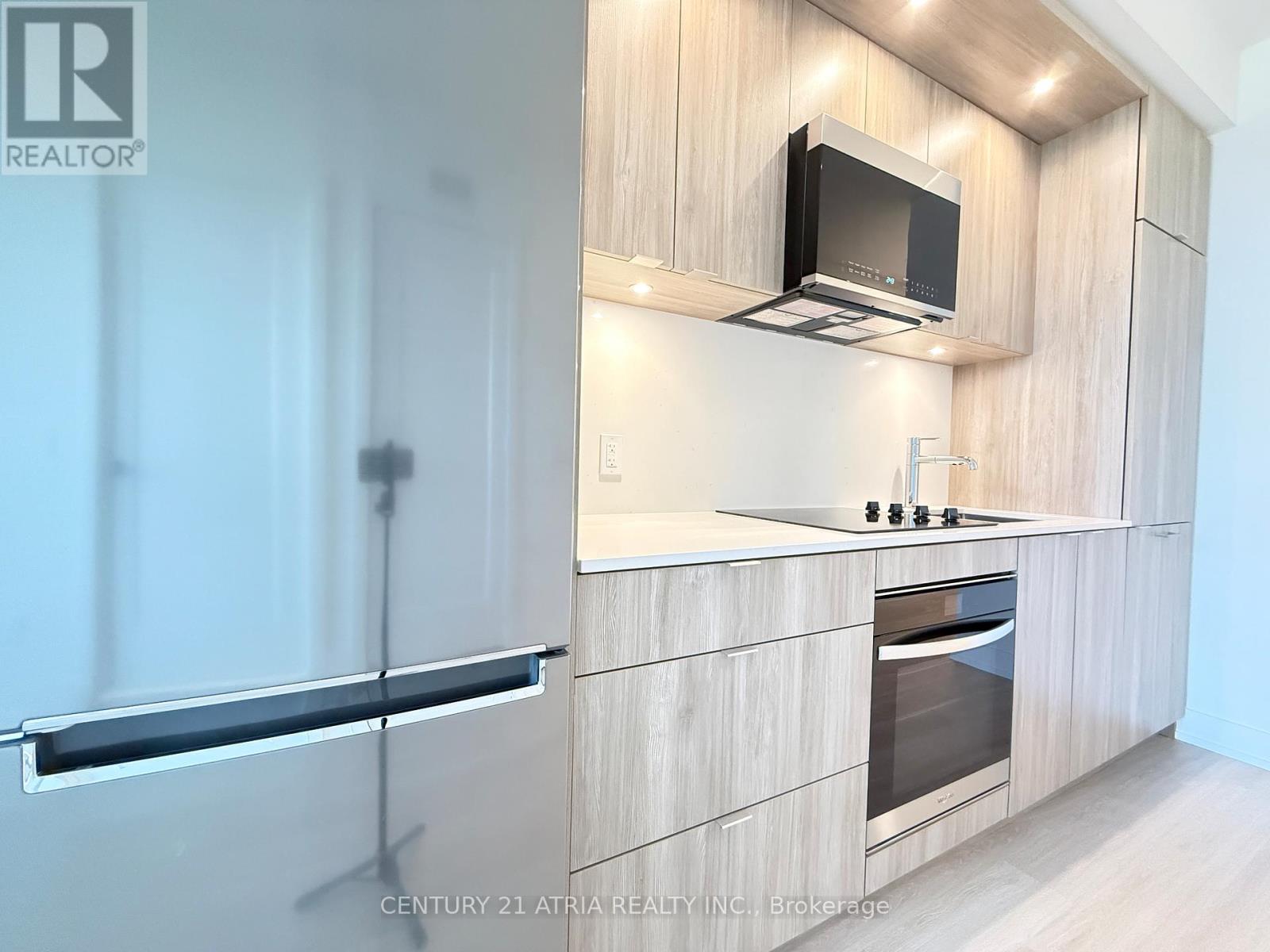 1003 - 60 Central Park Road Way, Toronto, Ontario  M9A 0E6 - Photo 5 - W12587682