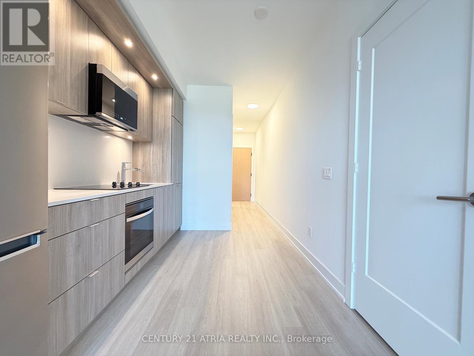 1003 - 60 Central Park Road Way, Toronto, Ontario  M9A 0E6 - Photo 8 - W12587682