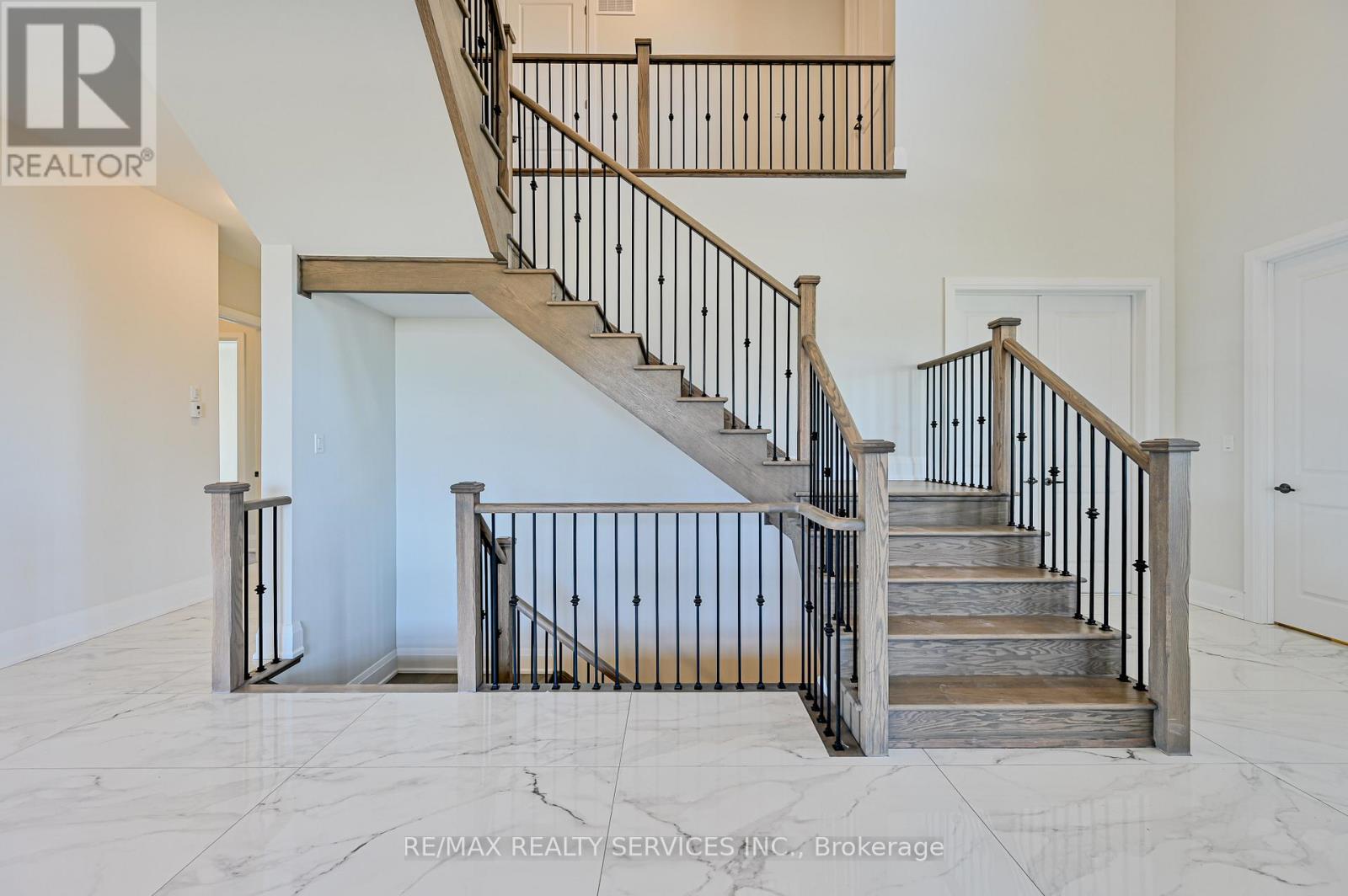 55 William Crisp Drive, Caledon, Ontario  L7K 2R7 - Photo 8 - W12587690