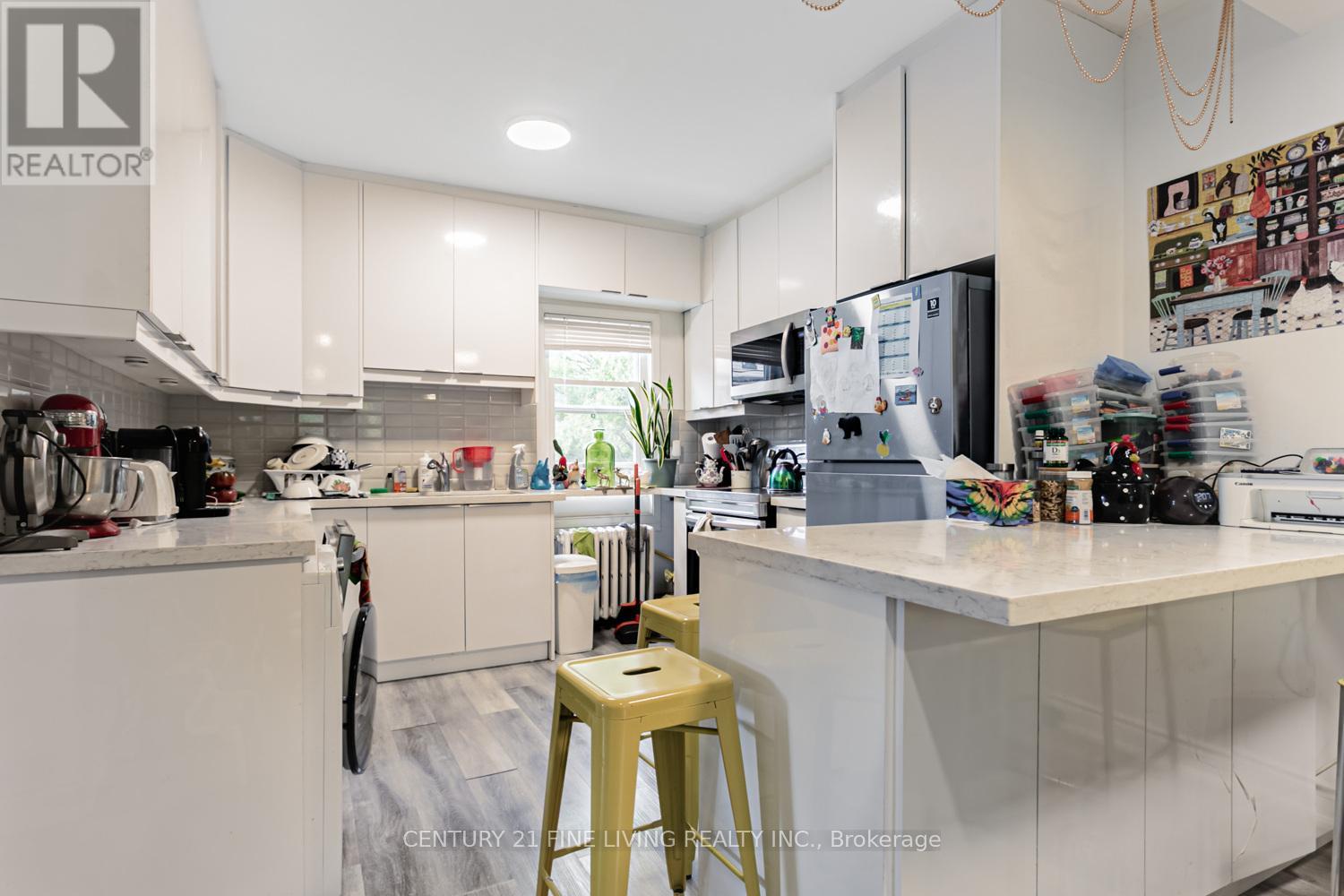 164 Sunnyside Avenue, Toronto, Ontario  M6R 2P6 - Photo 22 - W12587698