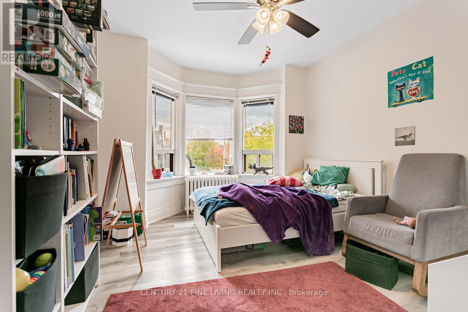 164 Sunnyside Avenue, Toronto, Ontario  M6R 2P6 - Photo 24 - W12587698