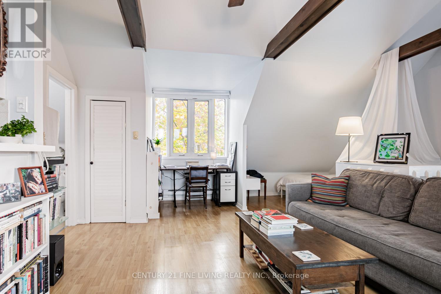 164 Sunnyside Avenue, Toronto, Ontario  M6R 2P6 - Photo 32 - W12587698