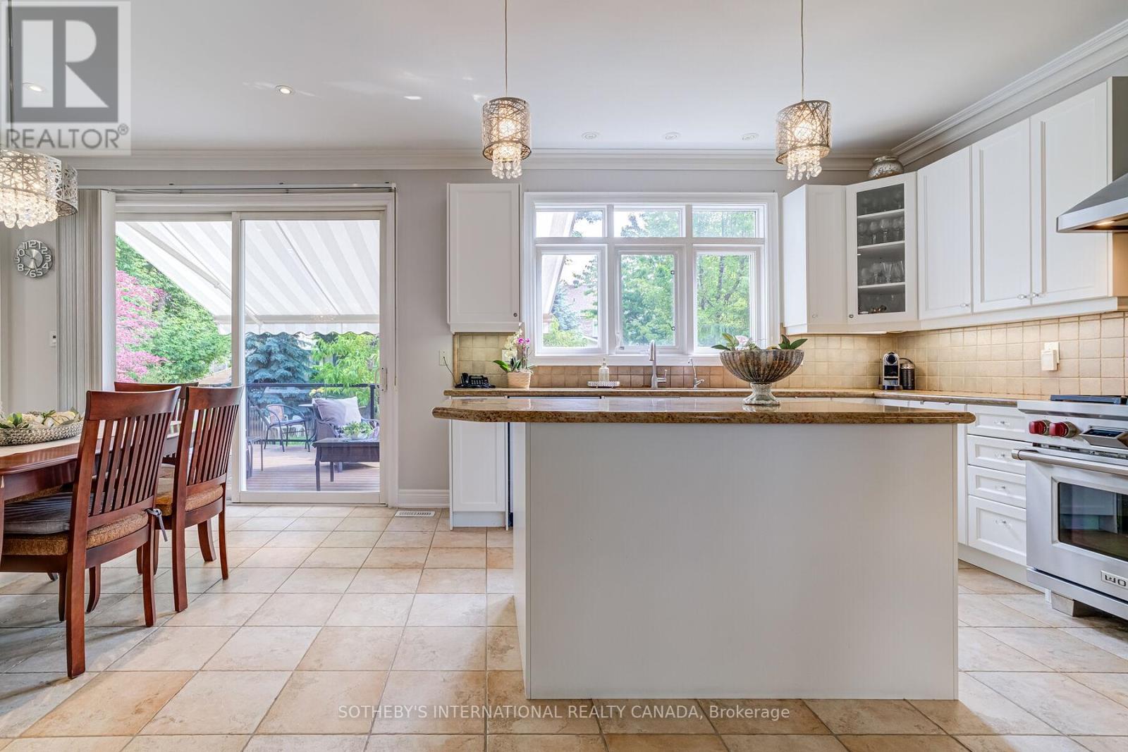 5 Xavier Court, Brampton, Ontario  L6Y 5S1 - Photo 12 - W12516276