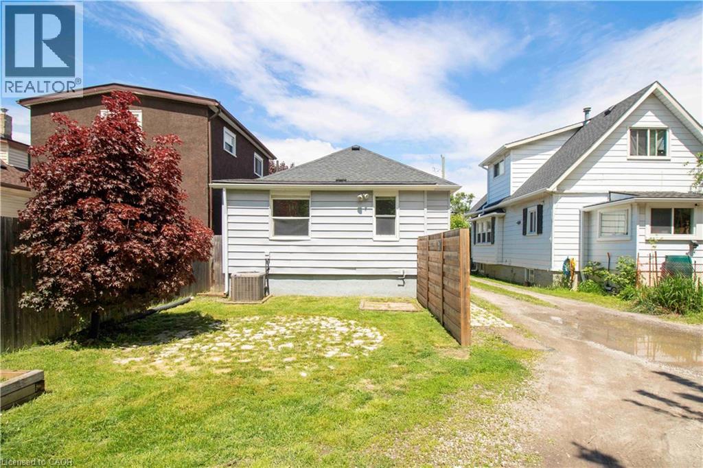 10 Manning Street, St. Catharines, Ontario  L2R 1H9 - Photo 27 - 40791320