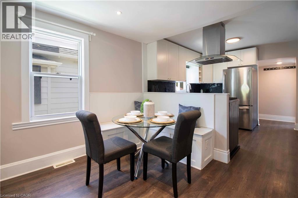 10 Manning Street, St. Catharines, Ontario  L2R 1H9 - Photo 8 - 40791320