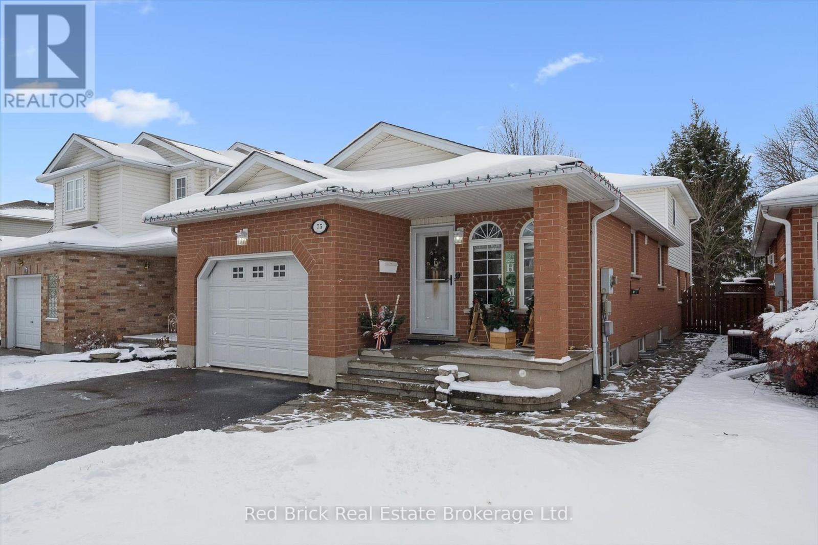 75 Hill Trail, Guelph, Ontario N1E 7C6 - Photo 2 - X12587742