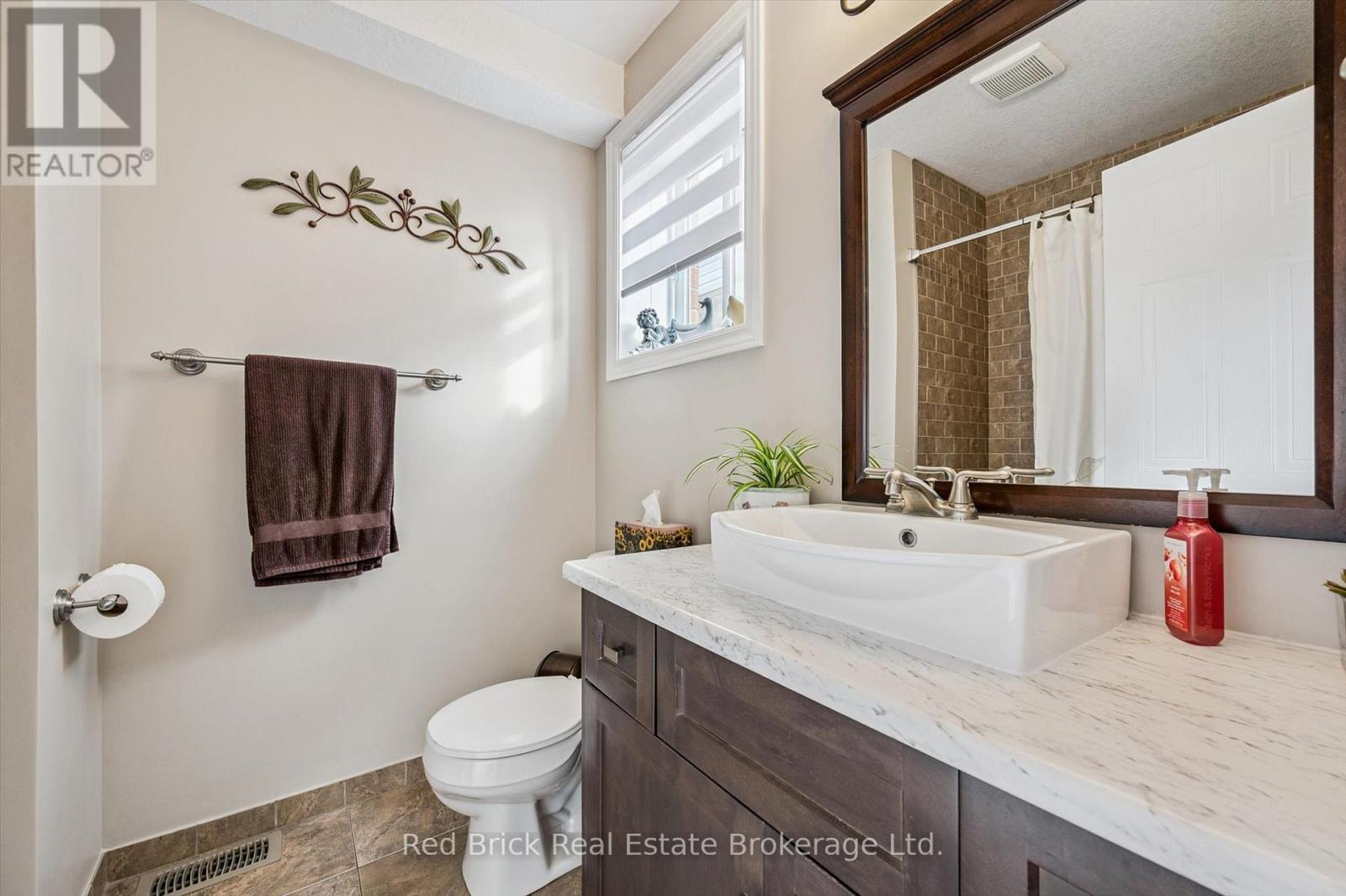 75 Hill Trail, Guelph, Ontario N1E 7C6 - Photo 21 - X12587742