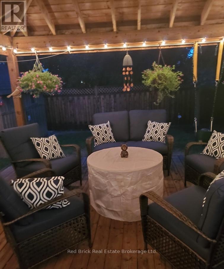 75 Hill Trail, Guelph, Ontario N1E 7C6 - Photo 36 - X12587742