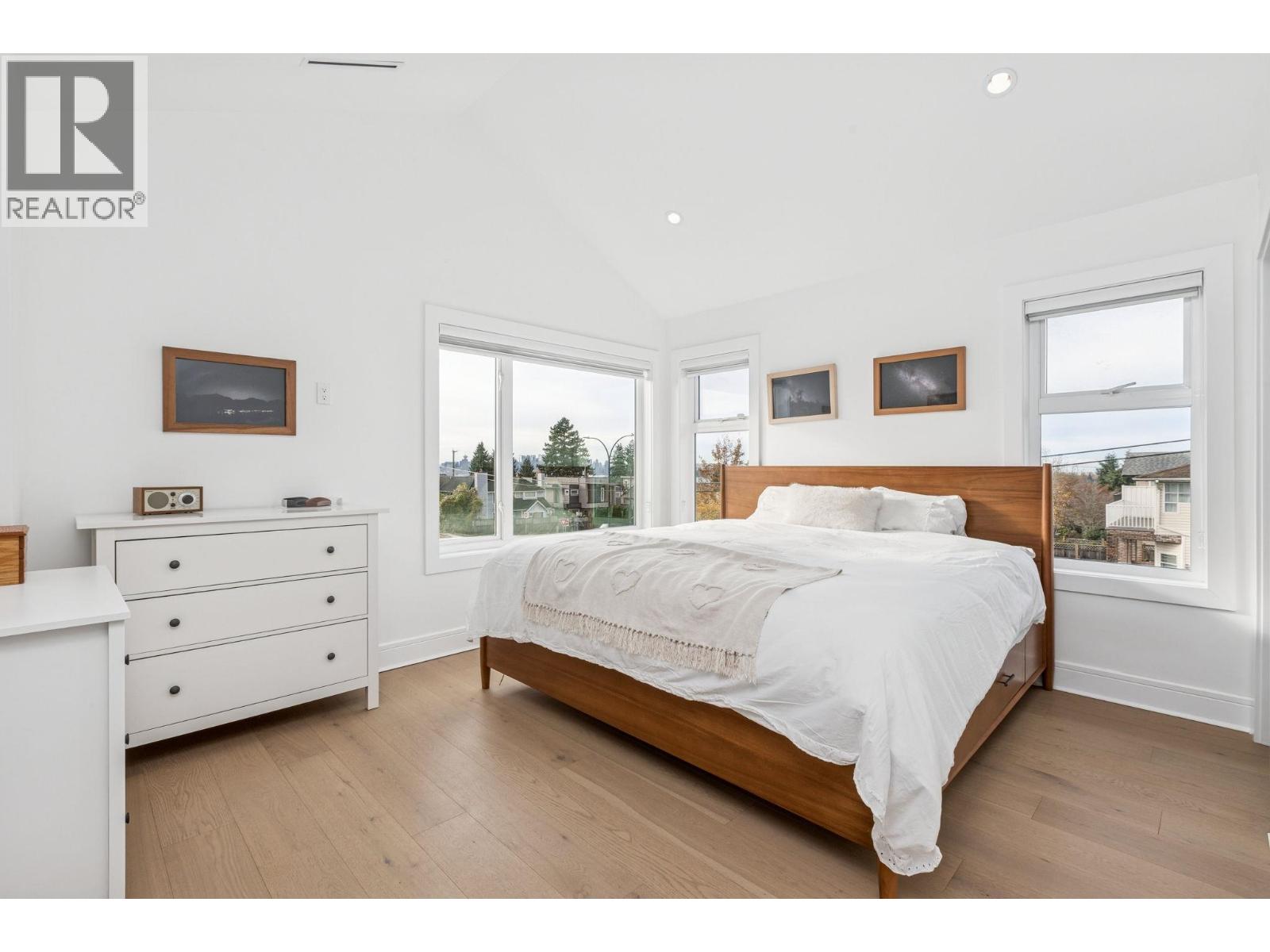 366 W Keith Road, North Vancouver, British Columbia  V7M 1M1 - Photo 22 - R3070205