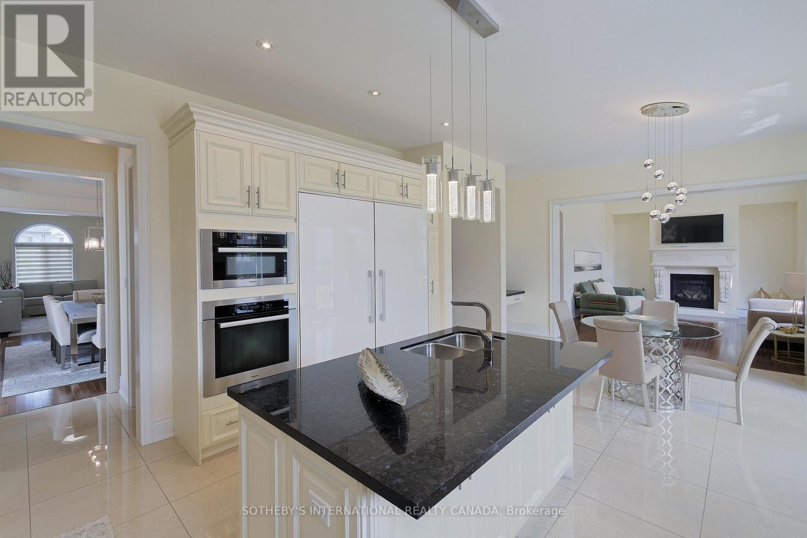 381 Poetry Drive, Vaughan, Ontario  L4L 8L1 - Photo 10 - N12587760