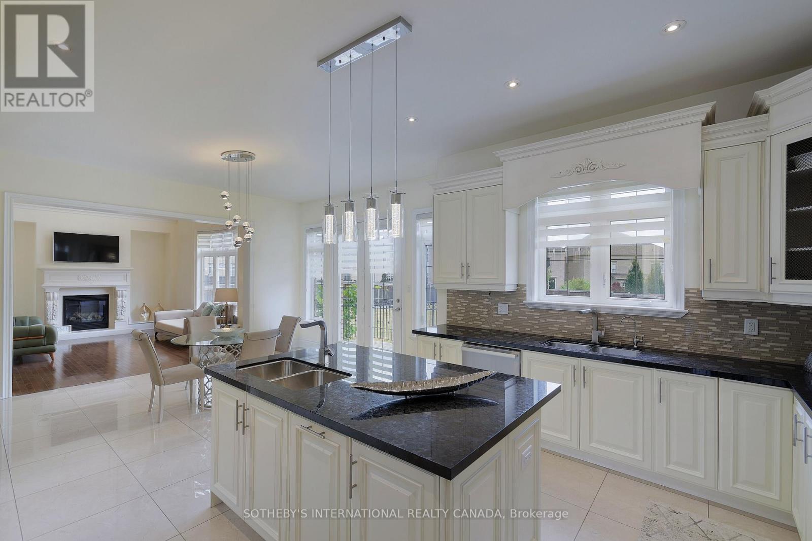 381 Poetry Drive, Vaughan, Ontario  L4L 8L1 - Photo 13 - N12587760