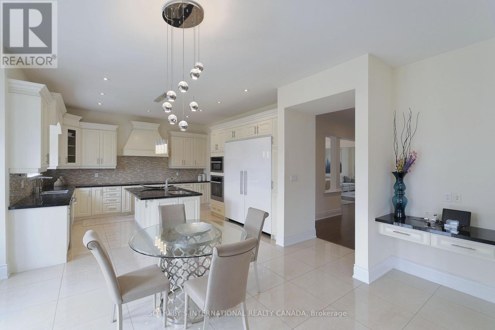 381 Poetry Drive, Vaughan, Ontario  L4L 8L1 - Photo 14 - N12587760