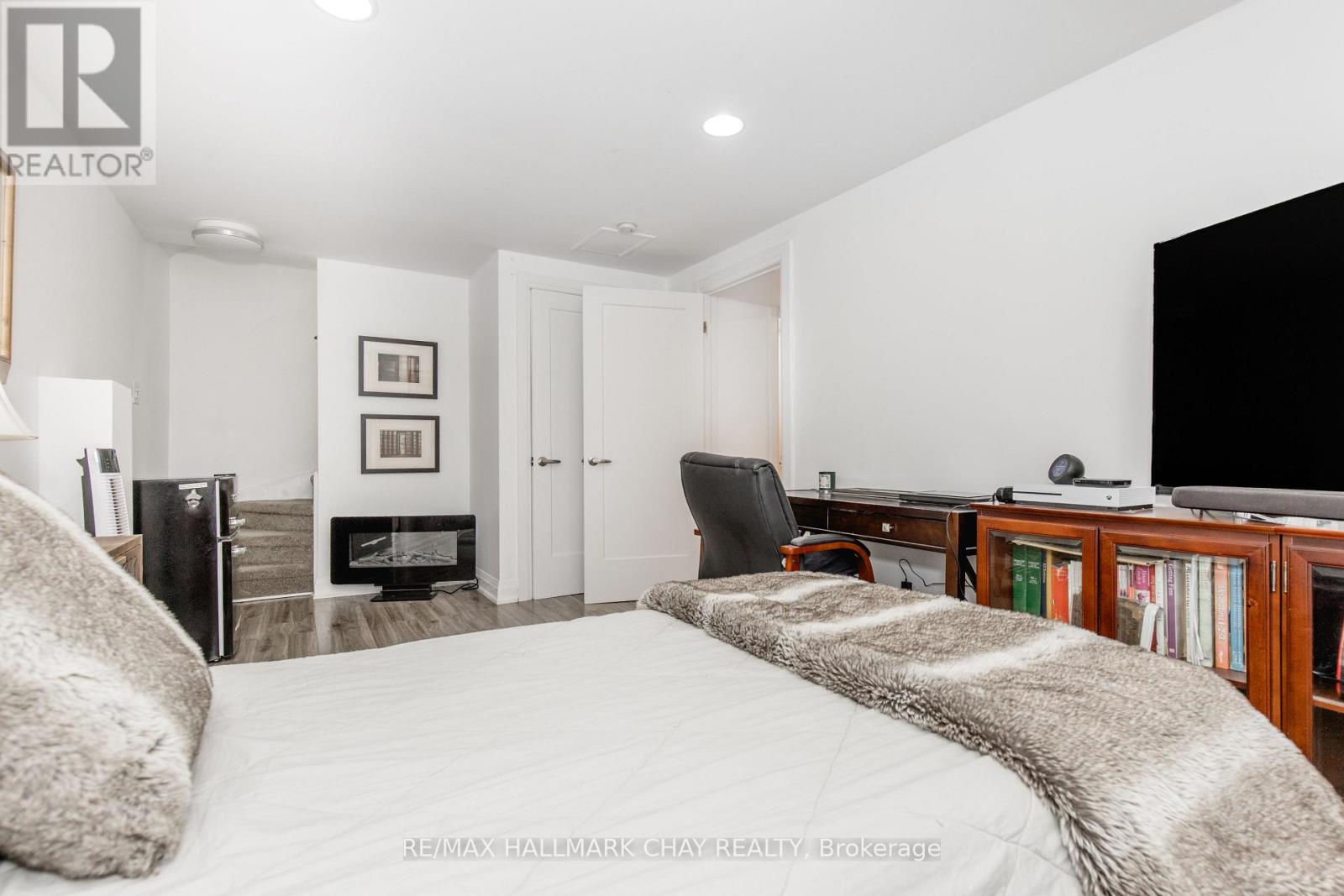 124 Brown Street, Barrie, Ontario  L4N 7V7 - Photo 27 - S12587732