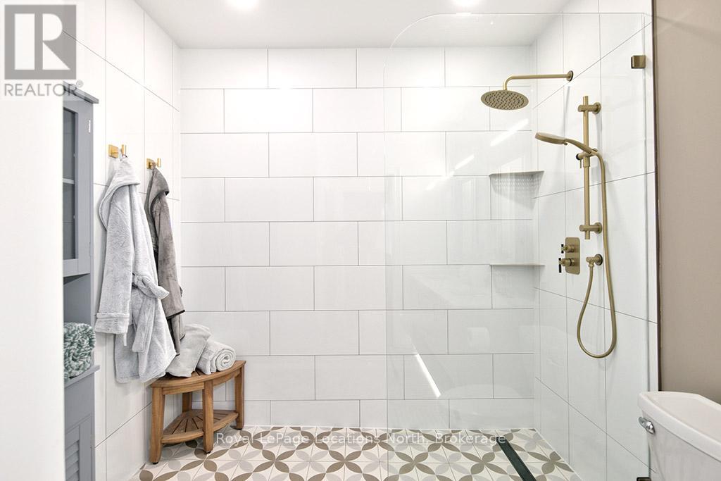 207 - 25 Beaver Street S, Blue Mountains, Ontario  N0H 2P0 - Photo 13 - X12587812