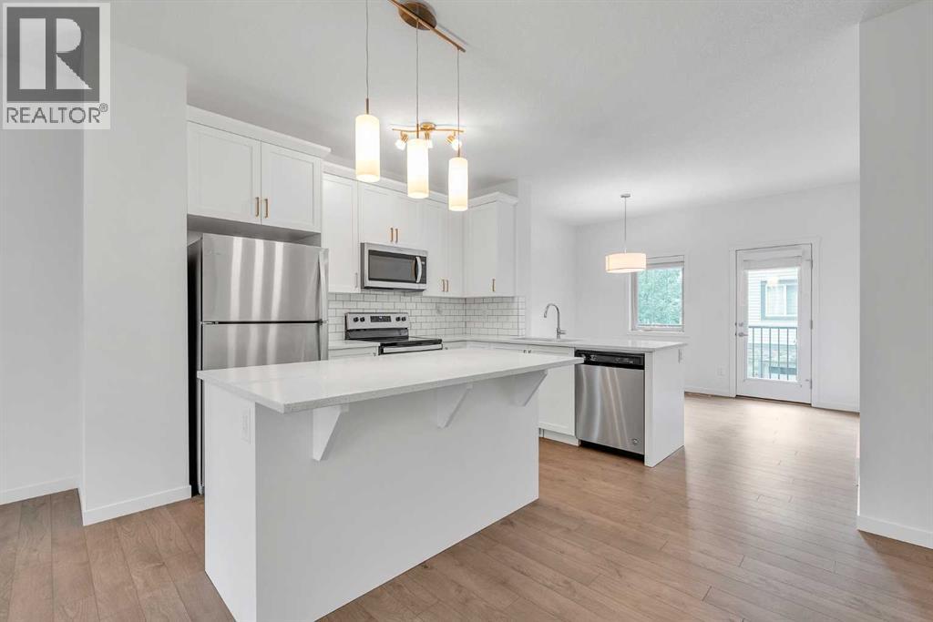 131 Legacy Point Se, Calgary, Alberta  T2X 3Z3 - Photo 2 - A2203460