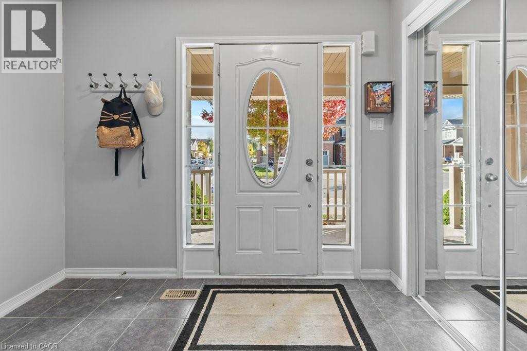 286 Apple Hill Crescent, Kitchener, Ontario  N2R 0E5 - Photo 4 - 40778960