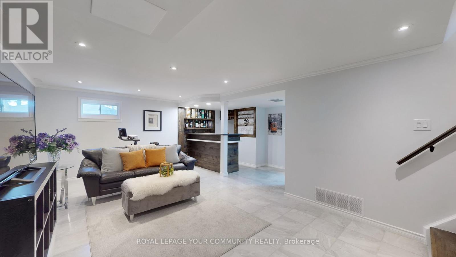 77 Goldcrest Road, Brampton, Ontario  L6S 1H1 - Photo 25 - W12587744