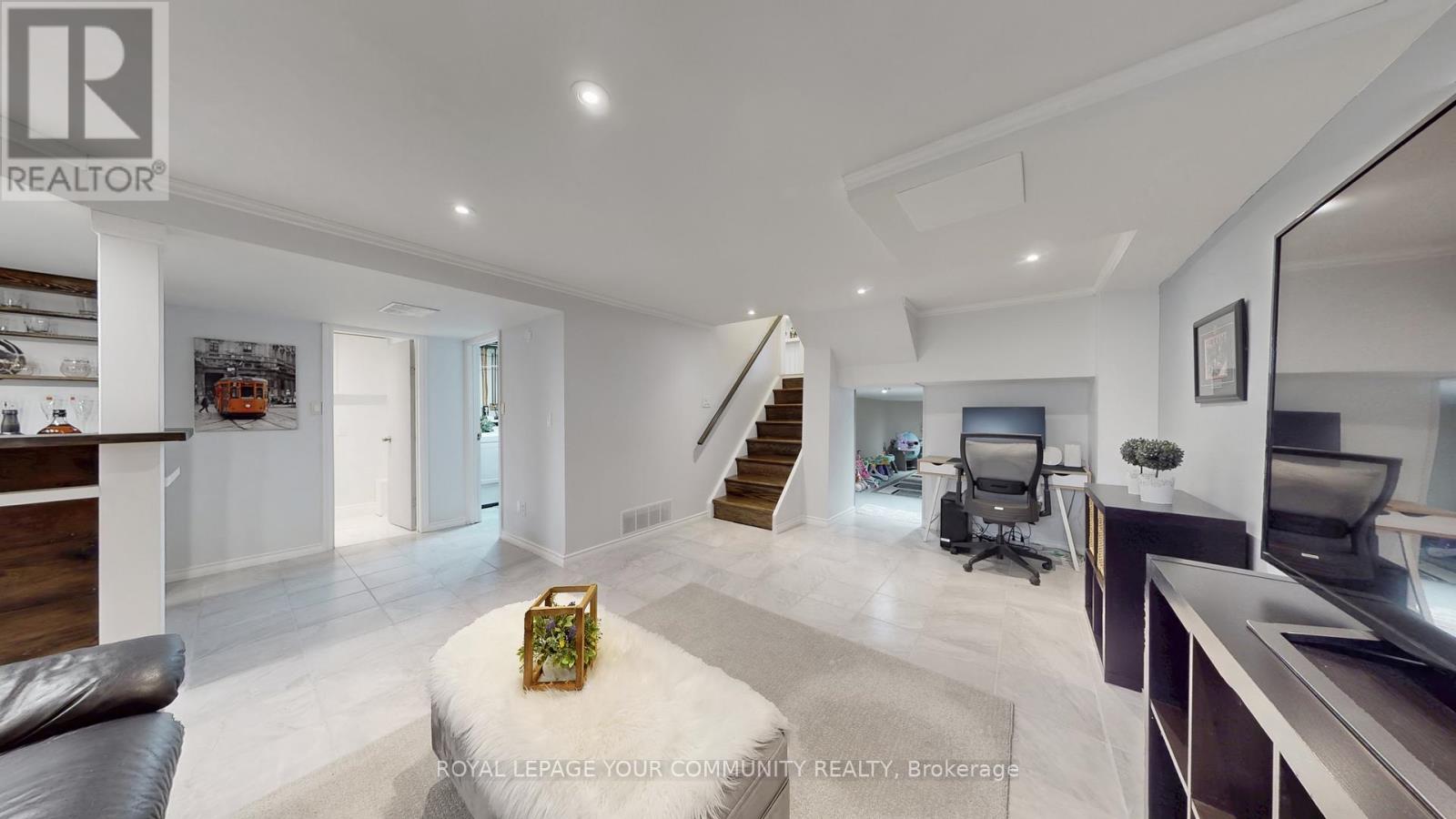 77 Goldcrest Road, Brampton, Ontario  L6S 1H1 - Photo 29 - W12587744