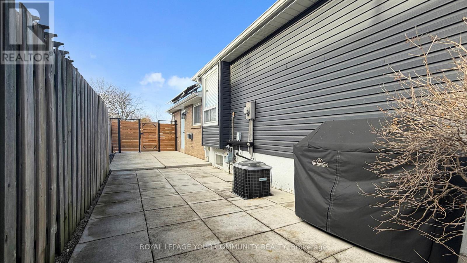 77 Goldcrest Road, Brampton, Ontario  L6S 1H1 - Photo 39 - W12587744