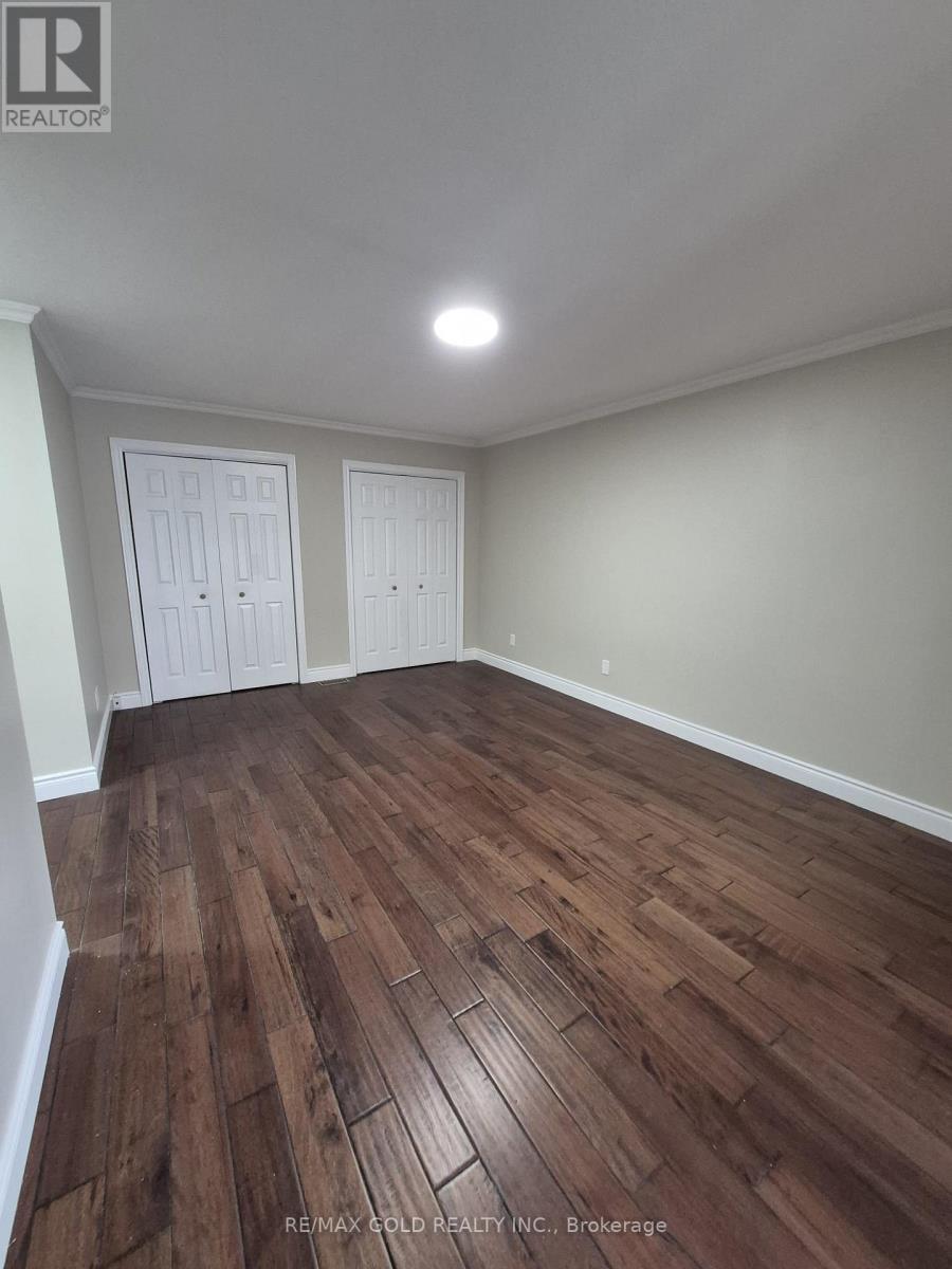 10414 Chinguacousy Road, Brampton, Ontario  L7A 0G8 - Photo 13 - W12587754