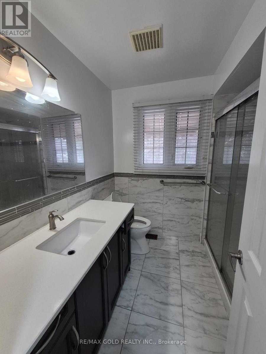 10414 Chinguacousy Road, Brampton, Ontario  L7A 0G8 - Photo 14 - W12587754